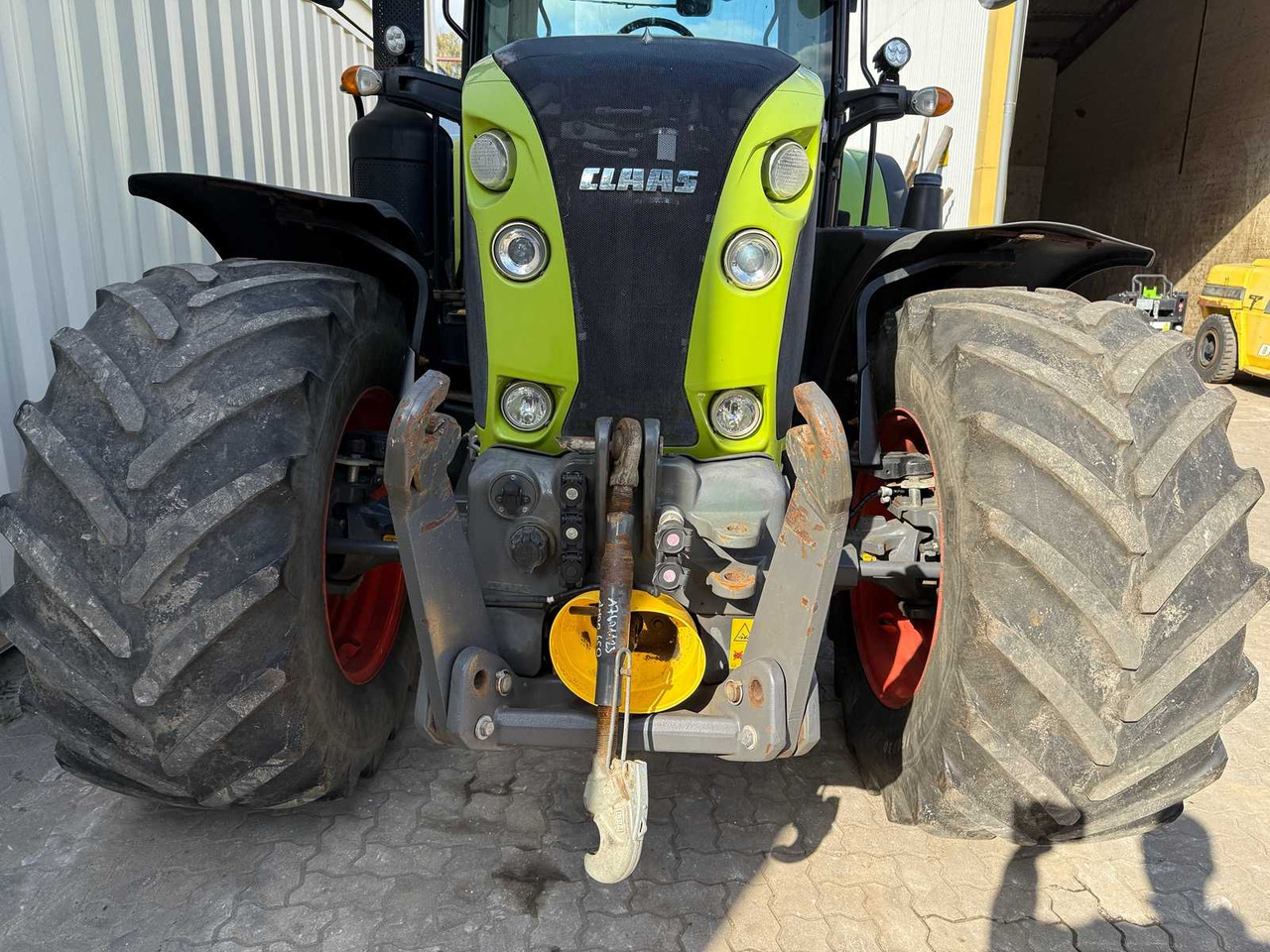 Tracteur agricole Claas Arion 650