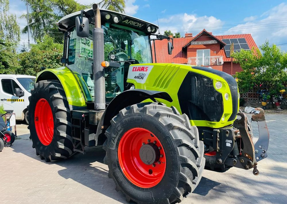 Tracteur agricole Claas Arion 650