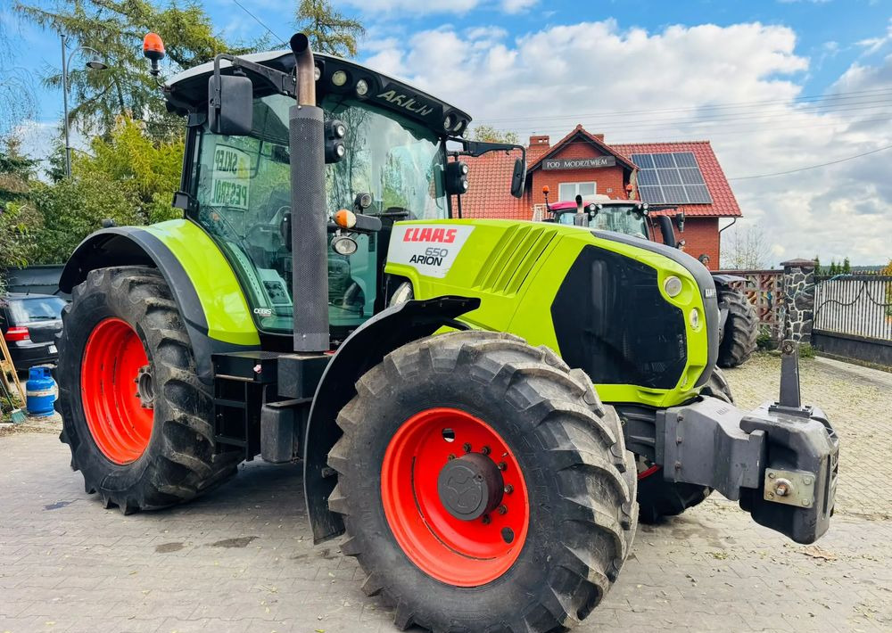 Tracteur agricole Claas Arion 650