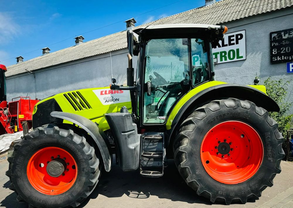 Tracteur agricole Claas Arion 650