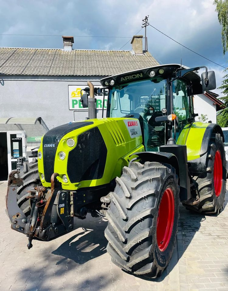 Tracteur agricole Claas Arion 650