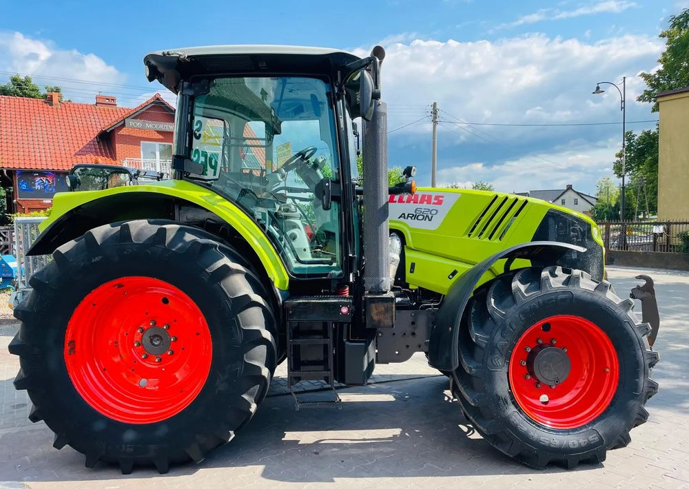 Tracteur agricole Claas Arion 650