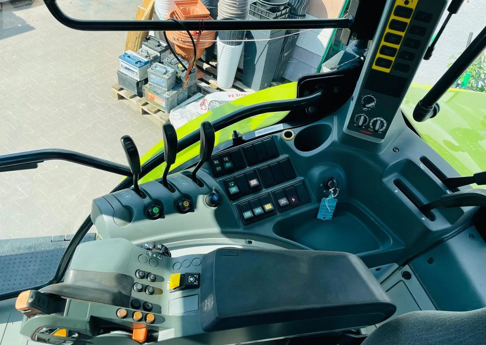Tracteur agricole Claas Arion 650