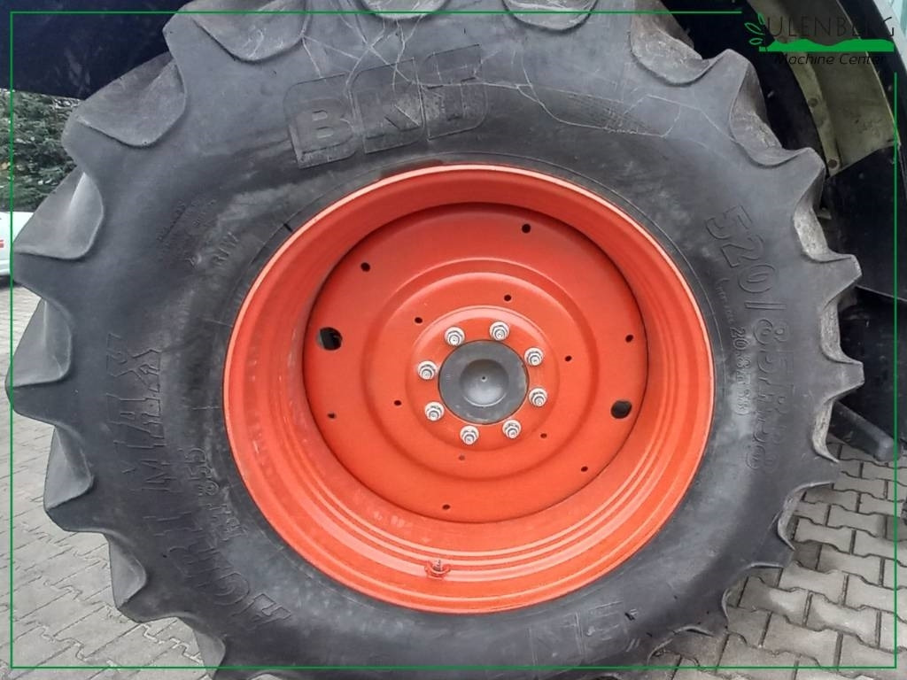 Tracteur agricole Claas Arion 650/GPS SVEAVERKEN