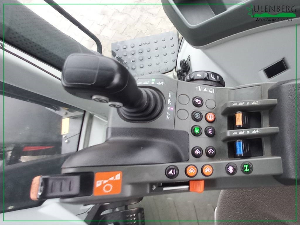 Tracteur agricole Claas Arion 650/GPS SVEAVERKEN