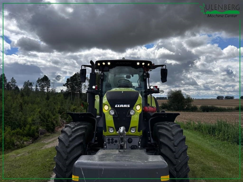 Tracteur agricole Claas Axion 800