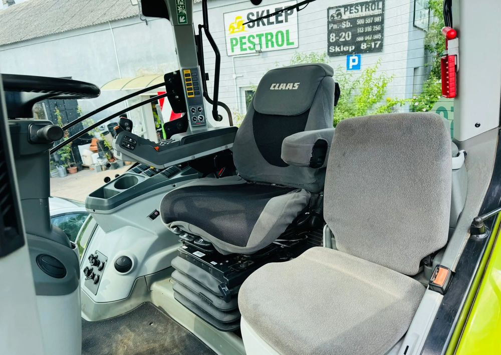 Tracteur agricole Claas Axion 810 CMATIC