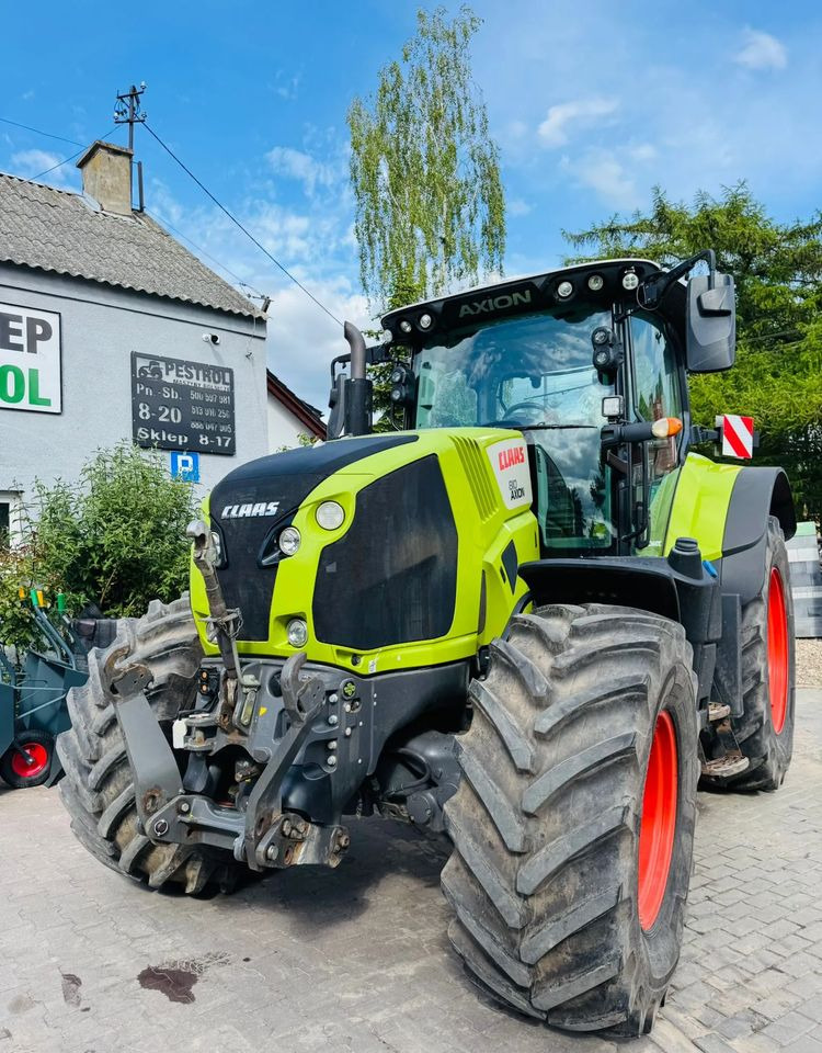 Tracteur agricole Claas Axion 810 CMATIC