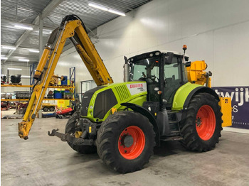 Tracteur agricole Claas Axion 820