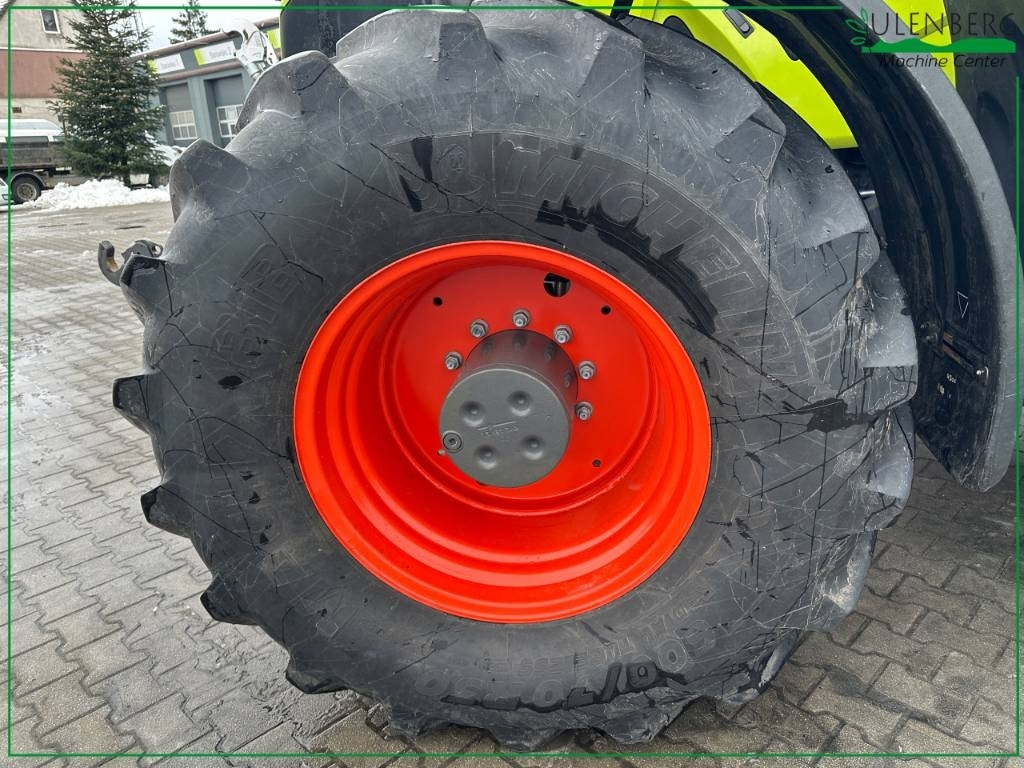 Tracteur agricole Claas Axion 830 Cmatic