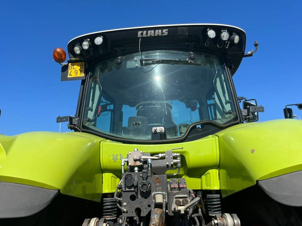 Tracteur agricole Claas Axion 830 Cmatic