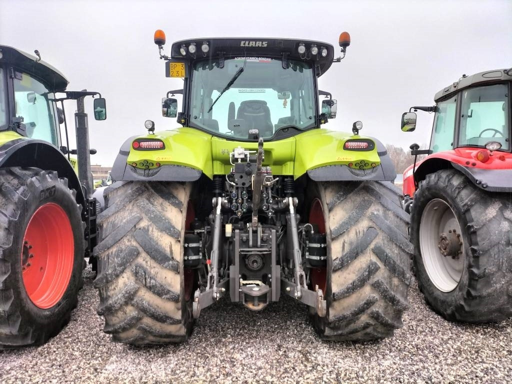 Tracteur agricole Claas Axion 830 Cmatic