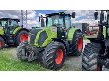 Tracteur agricole Claas Axion 840