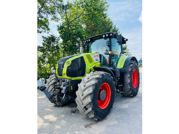 Tracteur agricole  Claas Axion 850