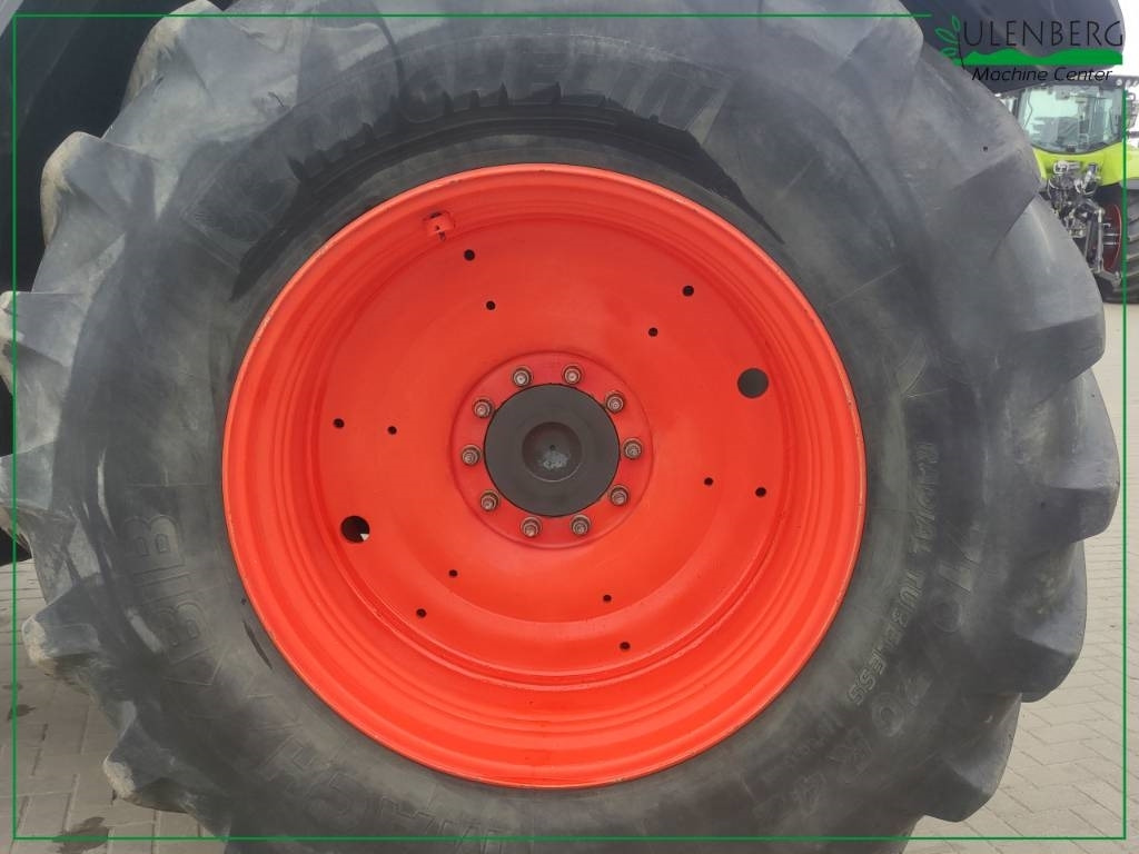 Tracteur agricole Claas Axion 850