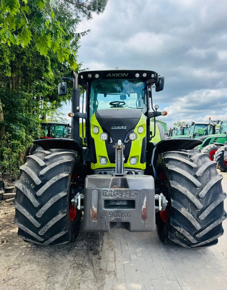 Tracteur agricole Claas Axion 850