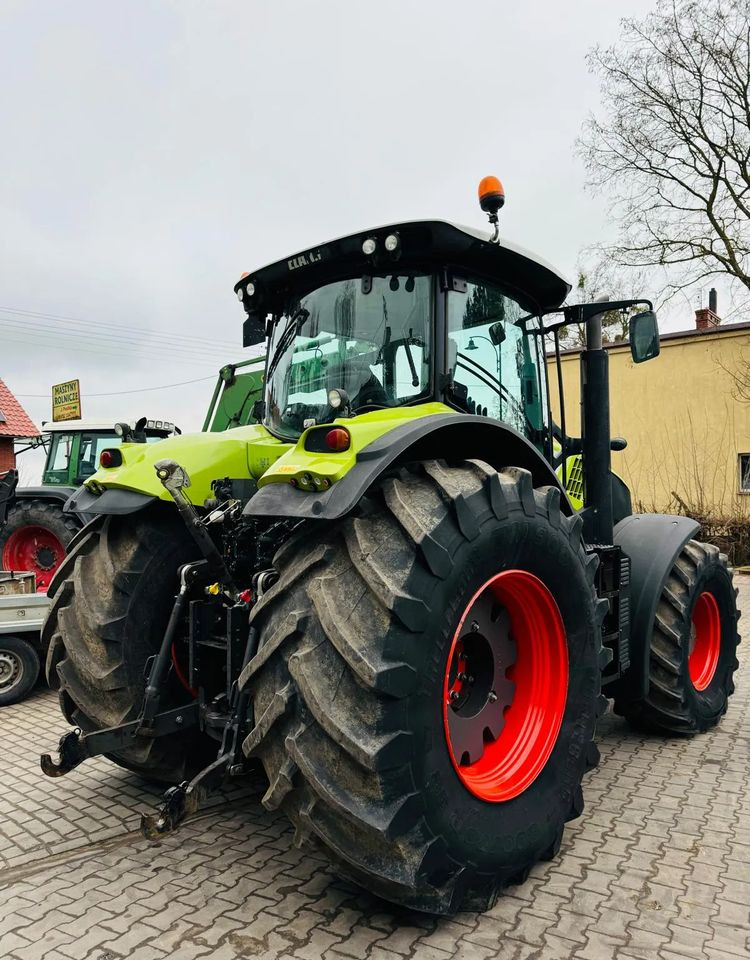 Tracteur agricole Claas Axion 850