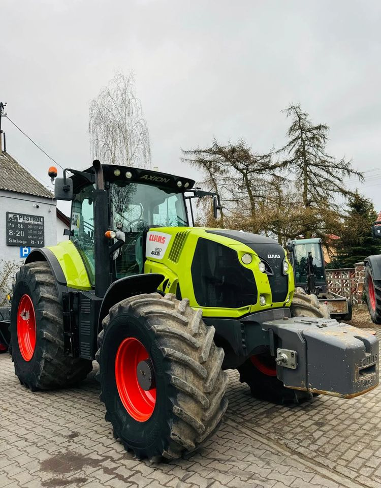 Tracteur agricole Claas Axion 850