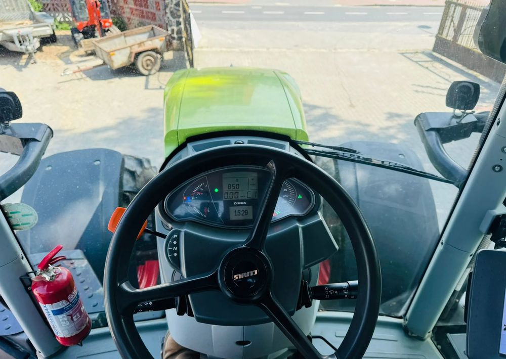 Tracteur agricole Claas Axion 850