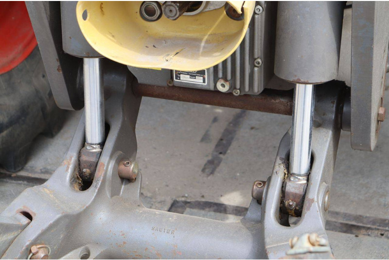 Tracteur agricole Claas Axion 850