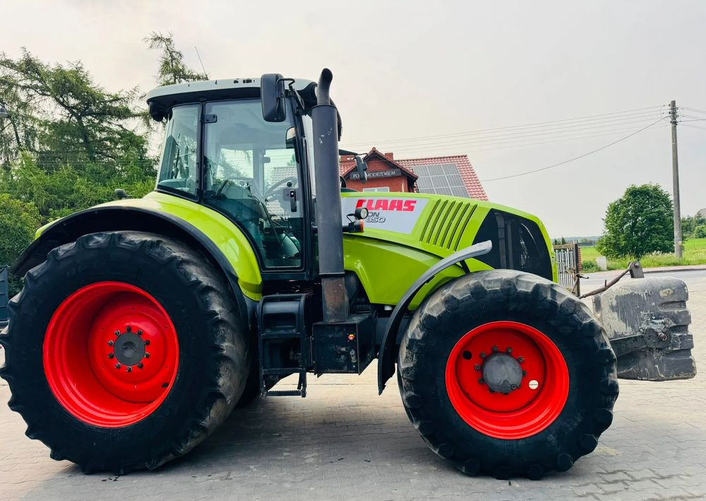 Tracteur agricole Claas Axion 850 CEBIS