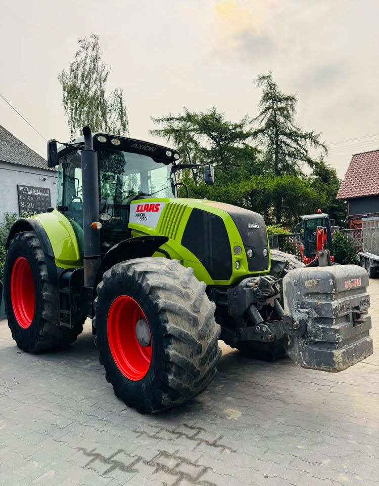 Tracteur agricole Claas Axion 850 CEBIS
