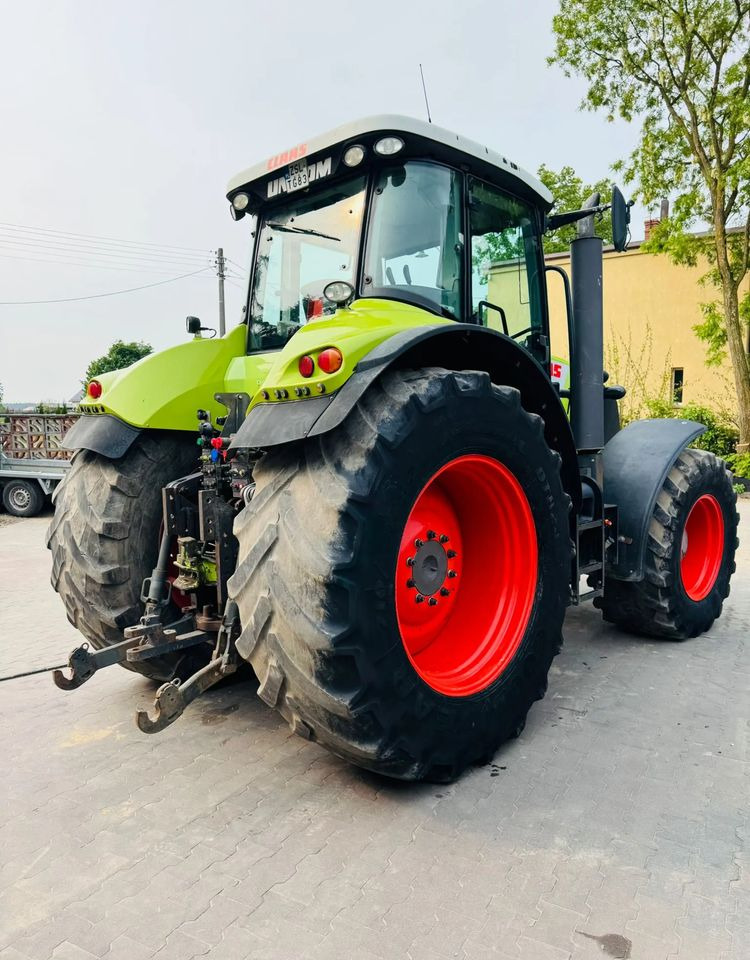 Tracteur agricole Claas Axion 850 CEBIS