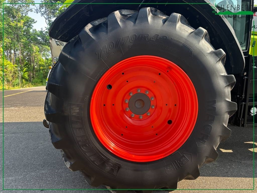 Tracteur agricole Claas Axion 850 CIS