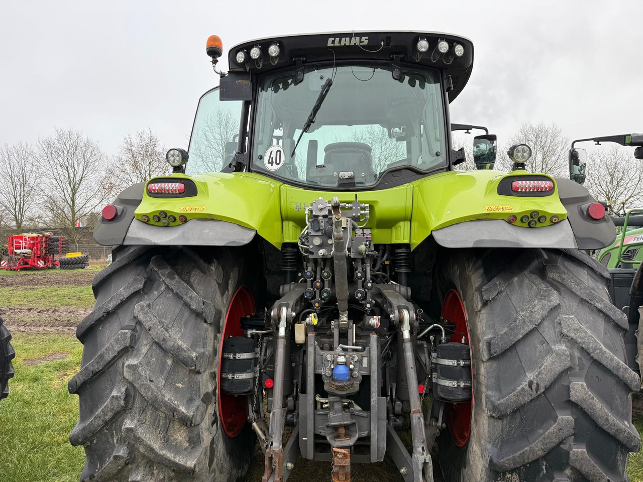 Tracteur agricole Claas Axion 850 C-Matic