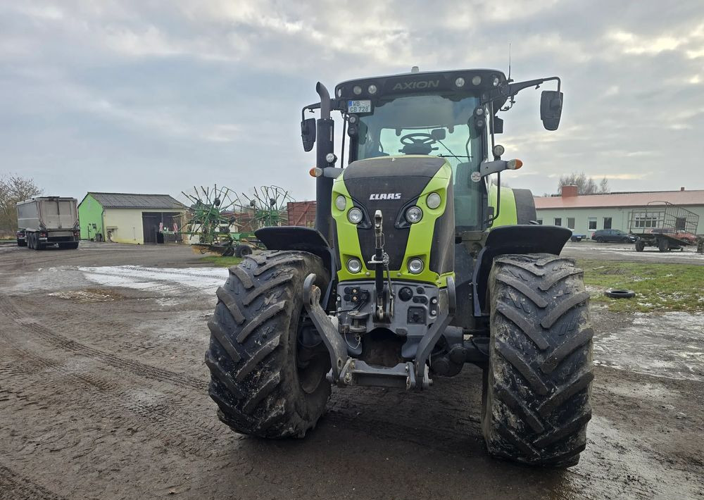 Tracteur agricole Claas Axion 850 Cmatic