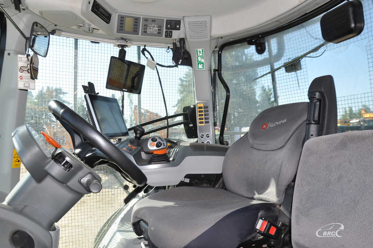 Tracteur agricole Claas Axion 870