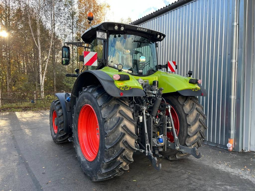 Tracteur agricole Claas Axion 870