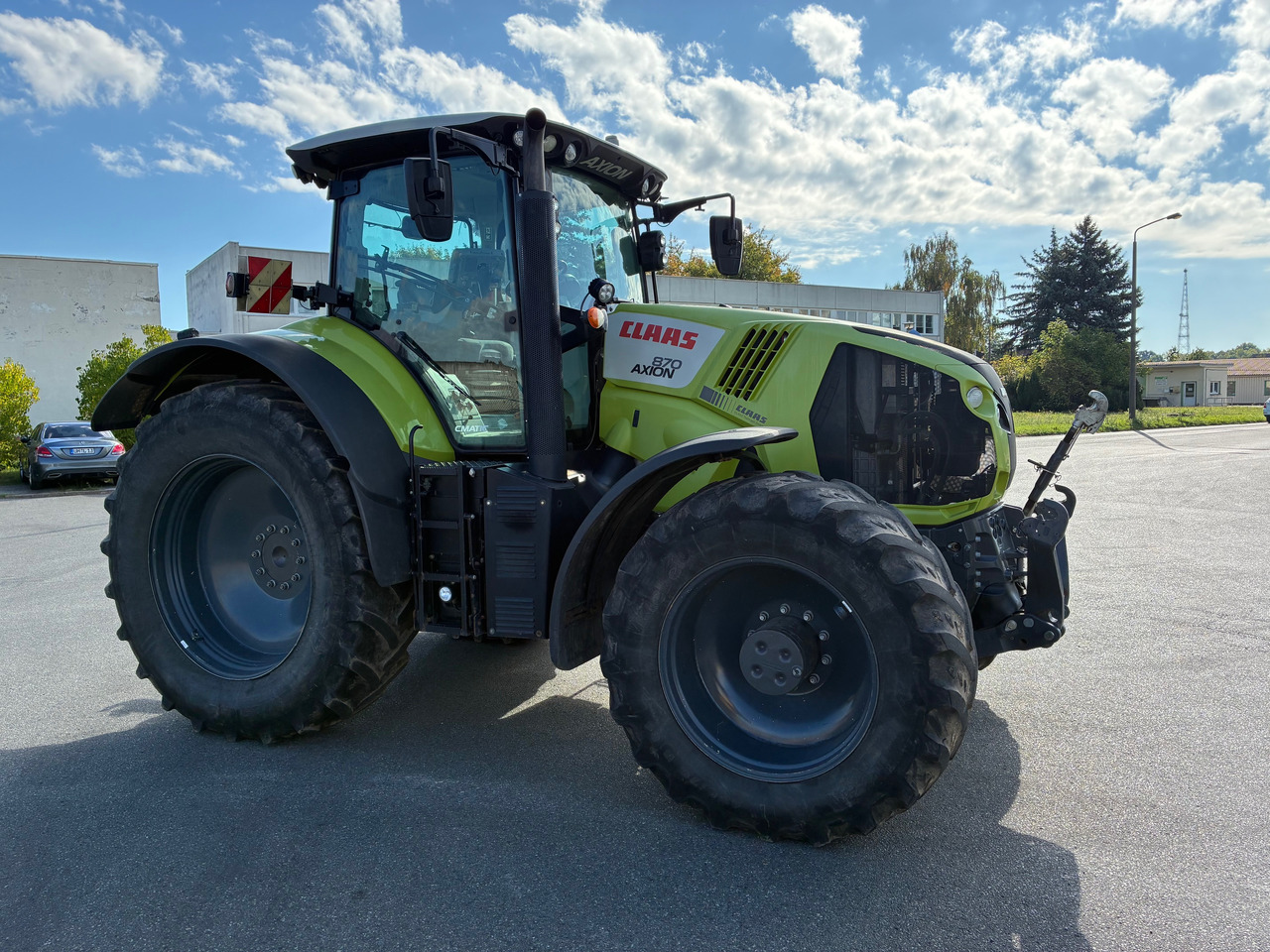 Tracteur agricole Claas Axion 870