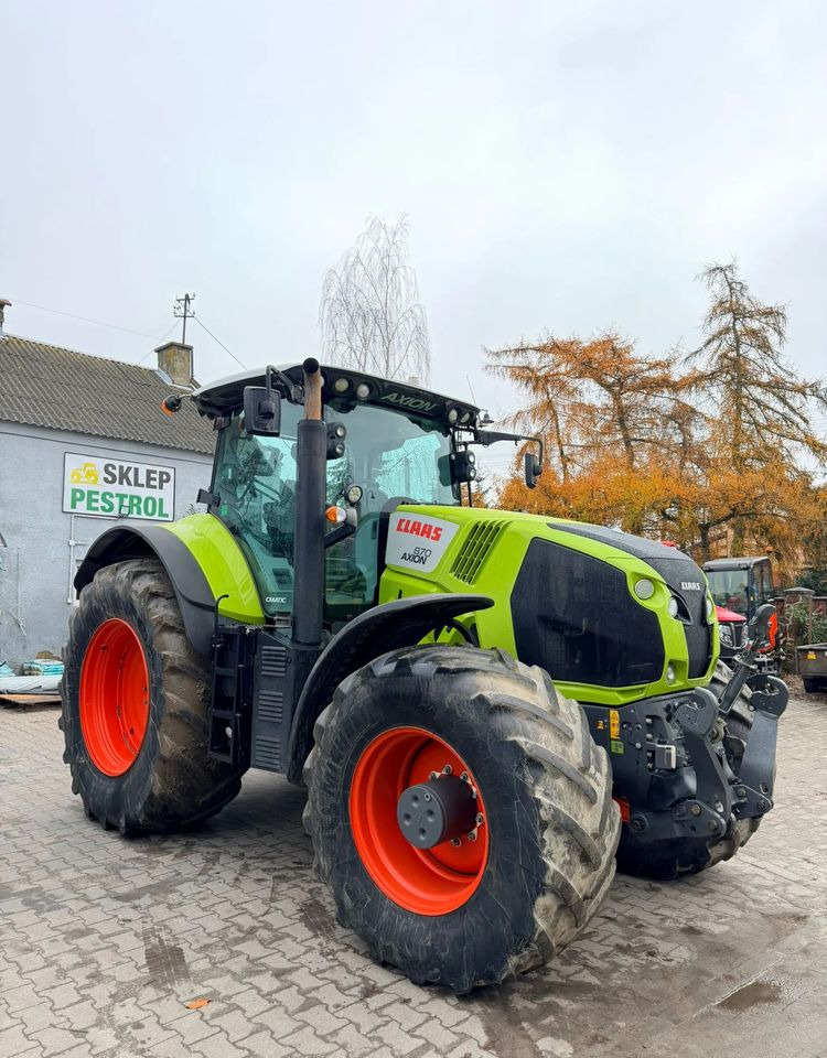 Tracteur agricole Claas Axion 870