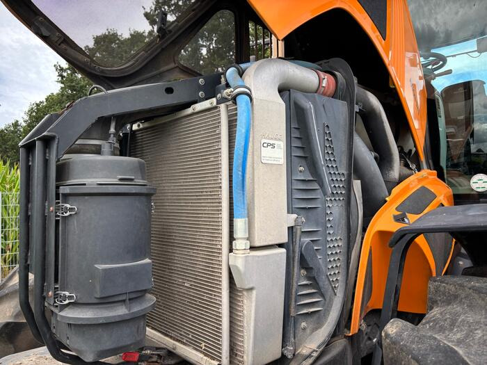 Tracteur agricole Claas Axion 920