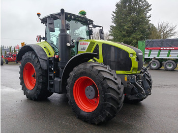 Tracteur agricole Claas Axion 920 Cmatic GREEN FIT