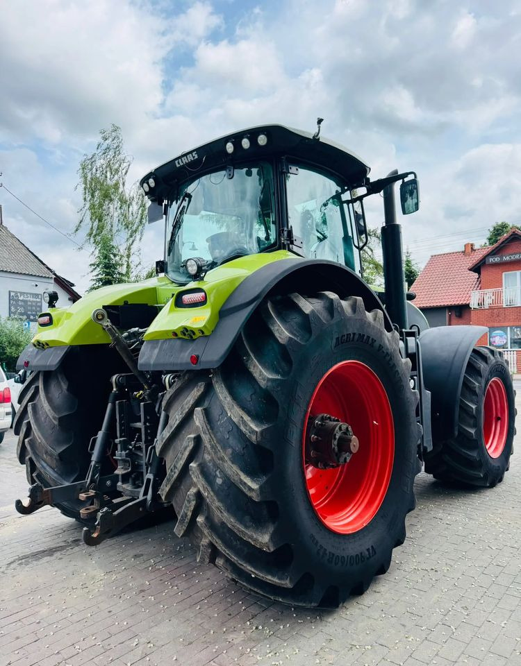 Tracteur agricole Claas Axion 930 CMATIC CEBIS