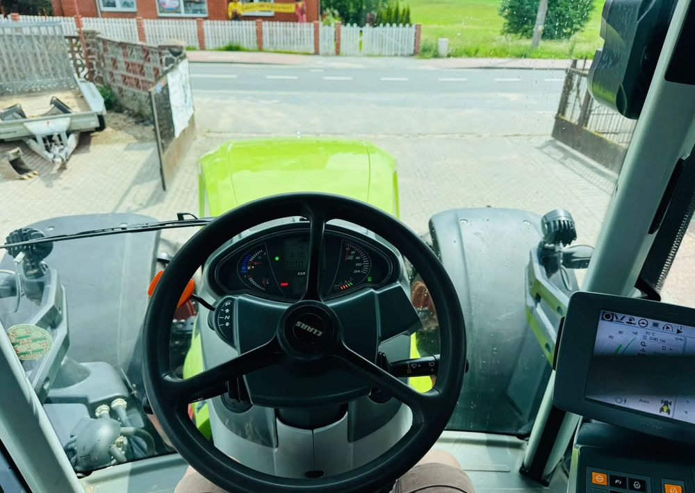Tracteur agricole Claas Axion 930 CMATIC CEBIS
