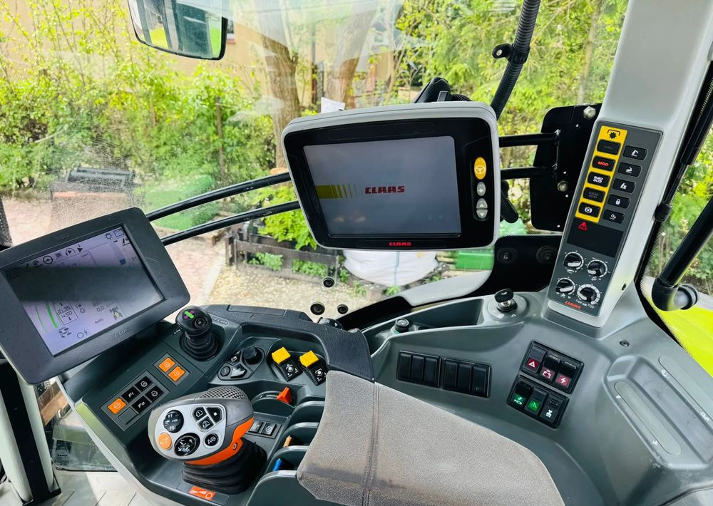 Tracteur agricole Claas Axion 930 CMATIC CEBIS