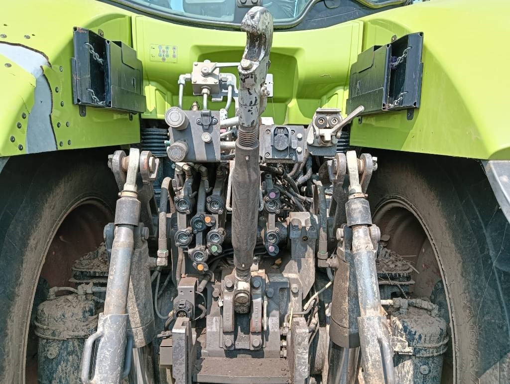 Tracteur agricole Claas Axion 930 Cmatic