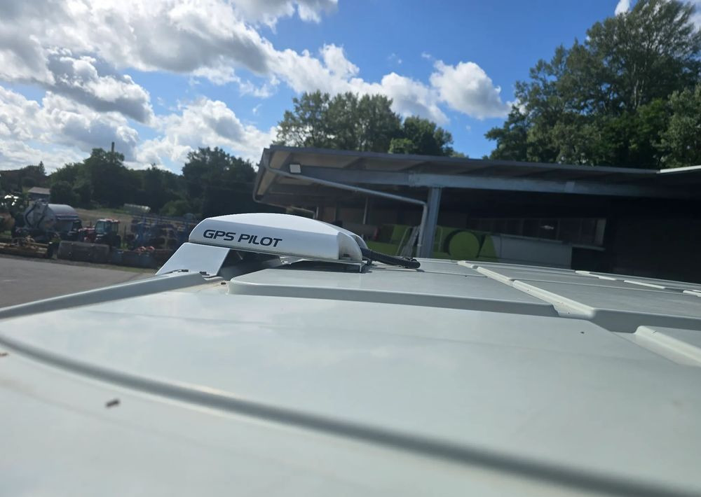 Tracteur agricole Claas Axion 940 Cmatic