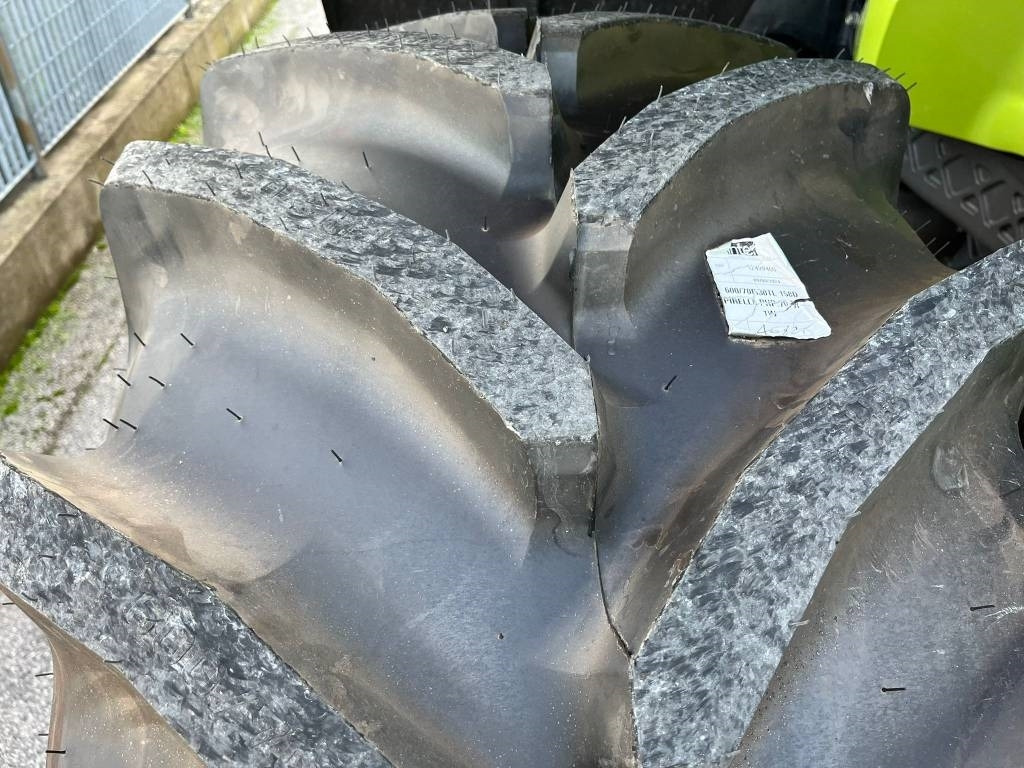 Tracteur agricole Claas Axion 940 Cmatic