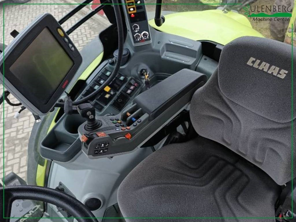 Tracteur agricole Claas Axion 950