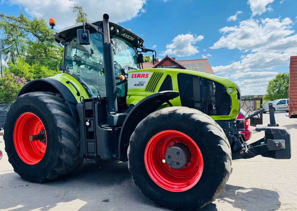 Tracteur agricole Claas Axion 950 CMATIC