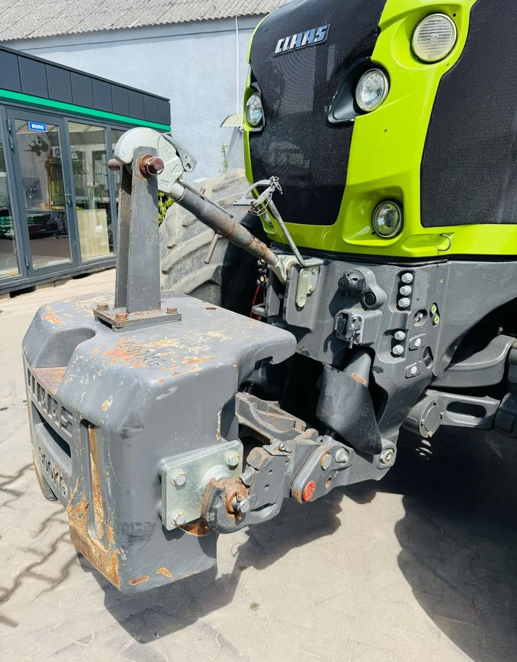 Tracteur agricole Claas Axion 950 CMATIC