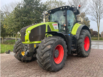 Tracteur agricole Claas Axion 950 C-matic