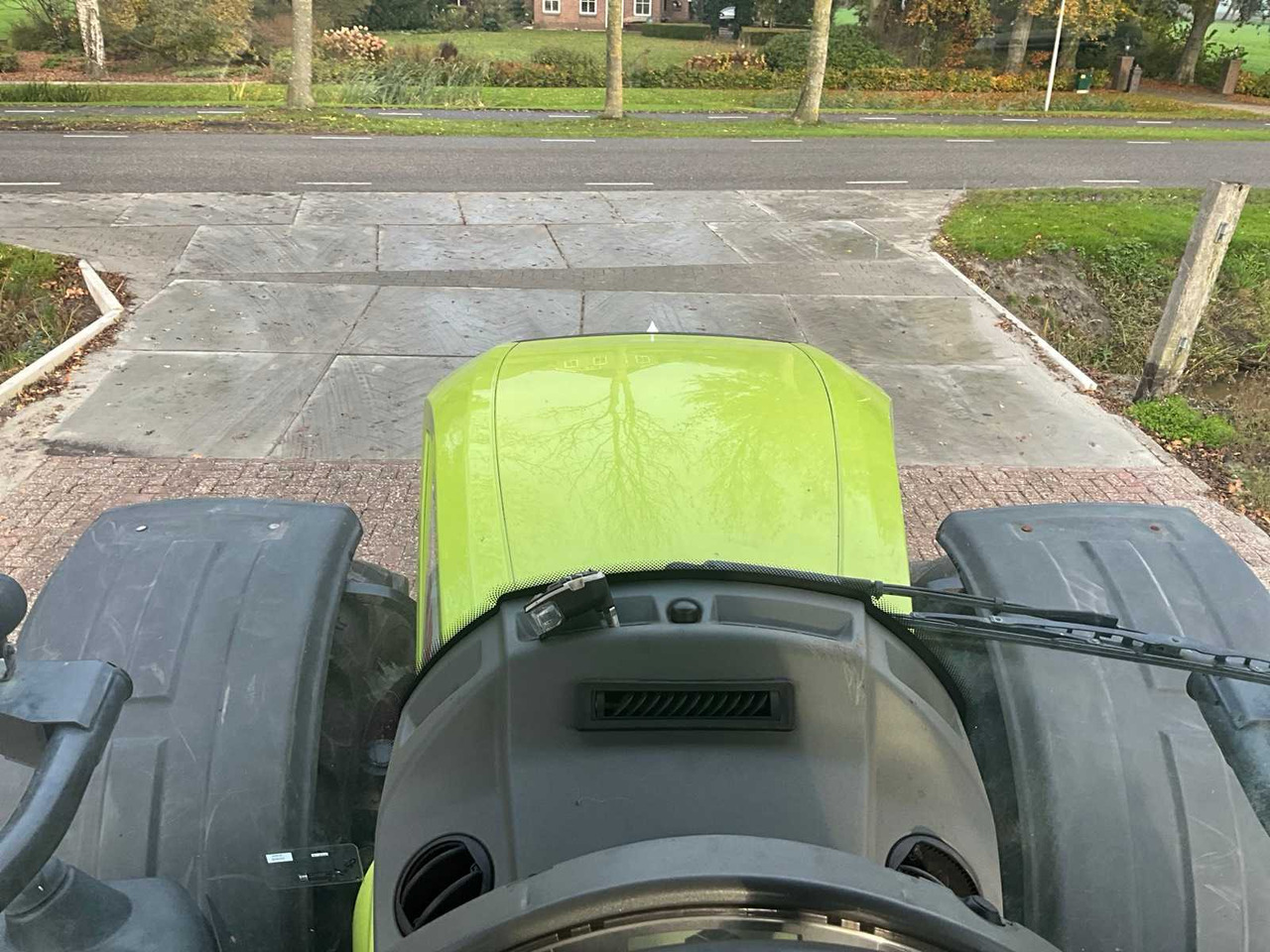 Tracteur agricole Claas Axion 950 C-matic