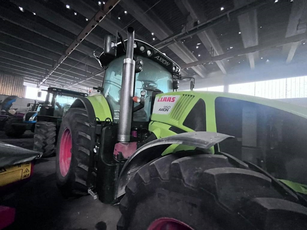 Tracteur agricole Claas Axion 950 Cmatic