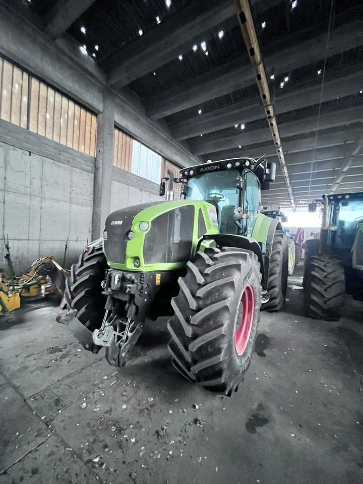 Tracteur agricole Claas Axion 950 Cmatic