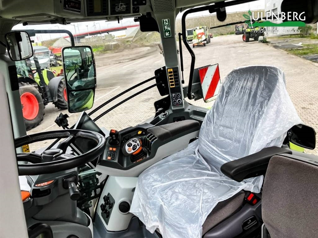 Tracteur agricole Claas Axion 960